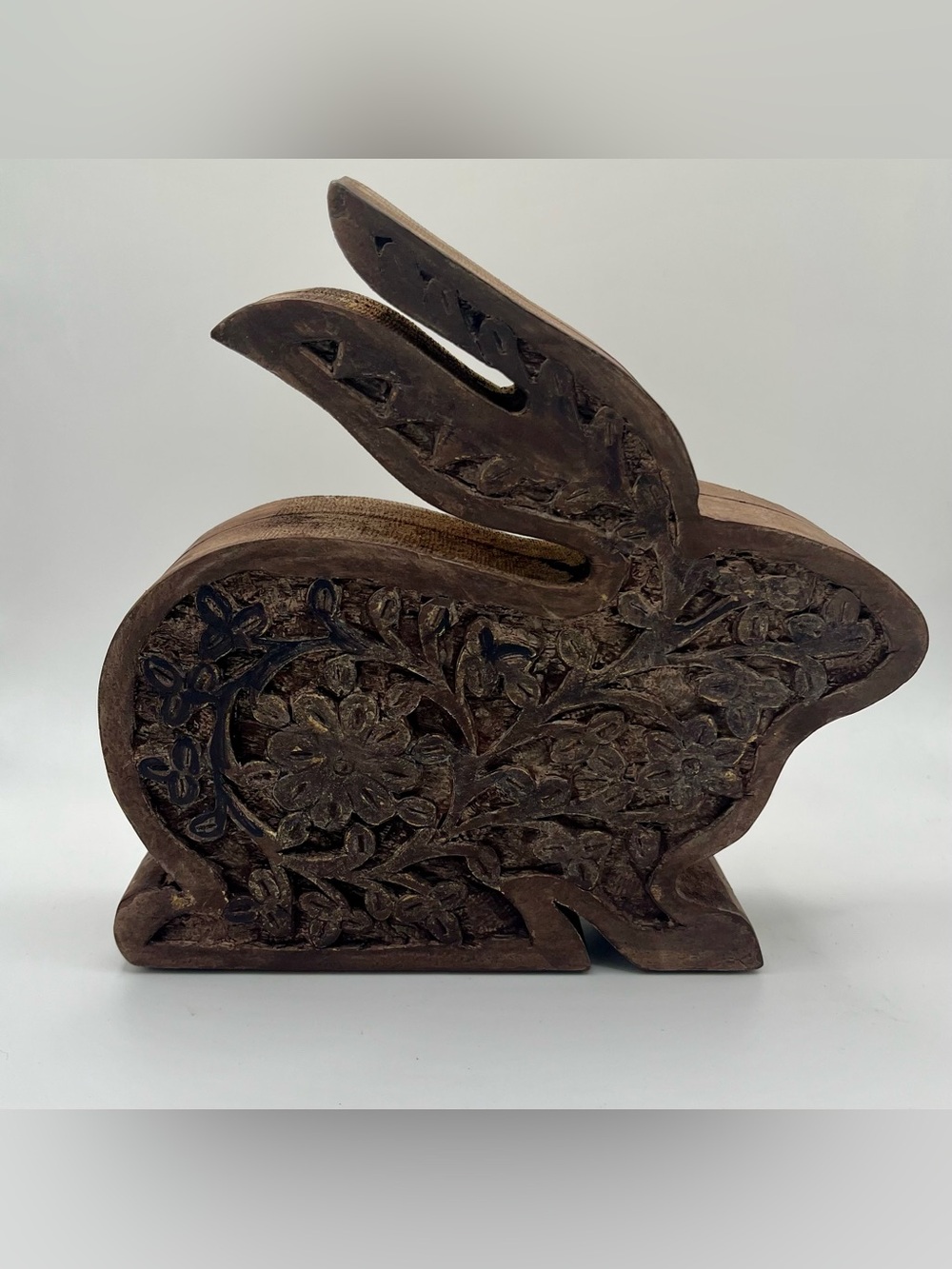 Wooden Carved Bunny Rabbit Shelf Sitter Bookend 7.5x7.5x1.8”